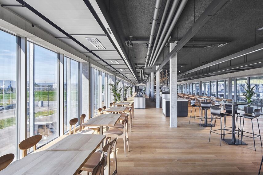 thermfix vario Fassaden, fuego light Fenster, unico Türen, fuego light Türen and unico Fenster - Fussballstadion La Tuilière, Lausanne located in Lausanne, Schweiz