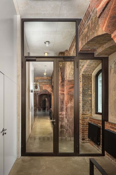 unico Fenster, unico Türen, presto 50 Türen and fuego light Türen - Trinitatiskirche, Dresden located in Dresden, Deutschland