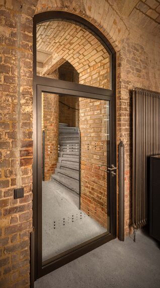 unico Fenster, unico Türen, presto 50 Türen and fuego light Türen - Trinitatiskirche, Dresden located in Dresden, Deutschland