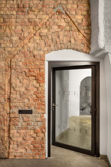 unico Fenster, unico Türen, presto 50 Türen and fuego light Türen - Trinitatiskirche, Dresden located in Dresden, Deutschland