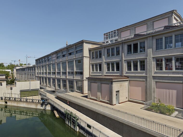 unico Türen and unico xs Fenster - Umbau im Papieri-Areal in Cham located in Cham, Schweiz