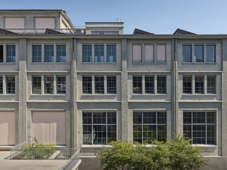 unico Türen and unico xs Fenster - Umbau im Papieri-Areal in Cham located in Cham, Schweiz