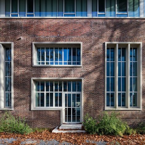 unico xs Fenster, unico Fenster and unico Türen - Clouth 104, Köln located in Cologne, Deutschland