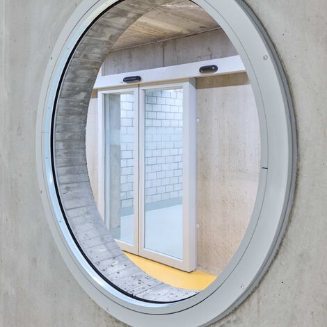 fuego light Schiebetüren, fuego light Türen and unico Türen - St. Galler Kantonalbank-Halle located in St. Gallen, Schweiz